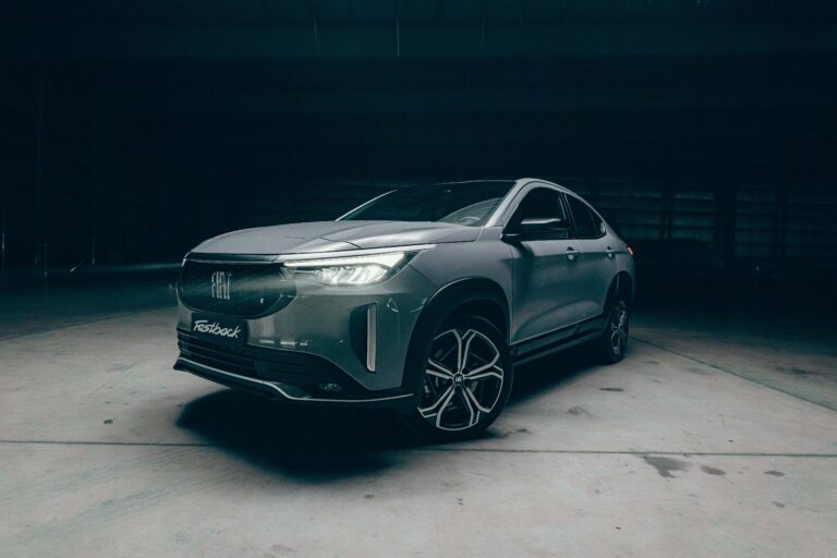 FIAT PRESENTA FASTBACK Y FASTBACK ABARTH